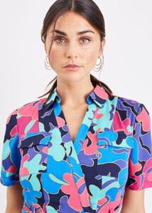 240561380-04-kelis-abstract-print-dress.jpg