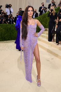       zoe140921BZNimage121.jpg