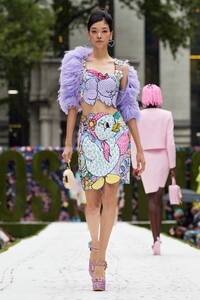 Mika Schneider Moschino Spring 2022 RTW NFW 2.jpg