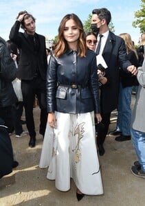        jen280921BZNimage23.jpg