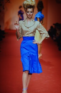 31586982_VIVIENNE-WESTWOOD-SPRING-1997(9).thumb.jpg.21d050efe5d6bef00d8289dd7d52d31a.jpg
