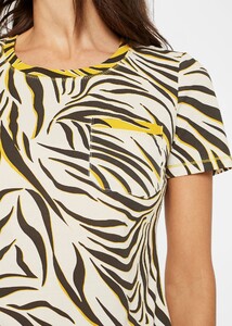 340053550-05-evolette-animal-t-shirt.jpg