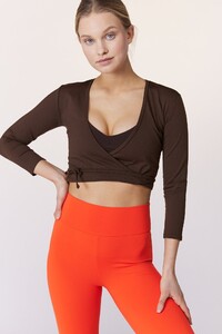 41.ZENWRAP_chocolate_BALLETLEGGING_carnelianflame__5995_1512x.thumb.jpg.eb8e31312b3a786520d7468f8df28d51.jpg