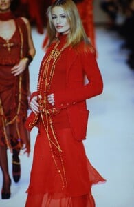 chanel-fw-1992 (2).jpg