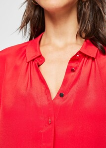 540139250-05-donelle-shirt.jpg