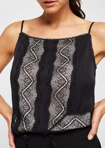 540153078-05-eleri-lace-top.jpg