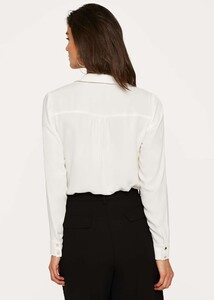 540170106-02-annah-shirt.jpg
