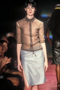 582526866_VersusbyDonatella1998WomenRTW80.thumb.jpg.2e5b6da061d84ebefa58e0ab0f1e4236.jpg