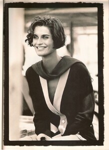 5vogue-n2304-05--may1989.thumb.jpg.7ff6c8e749187249b592a2ca23347dac.jpg