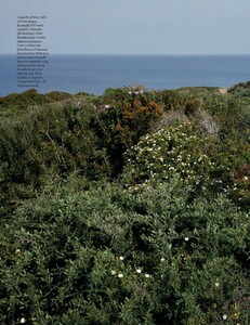 2021-09-25 - Elle Italia-page-015.jpg