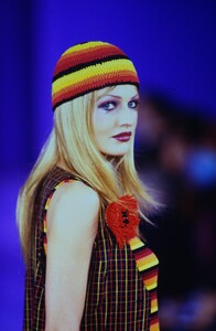 anna-sui-ss-1993 (1).jpg