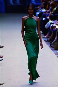 714280481_balmain-couture-fall-1998(8).thumb.jpg.533c1d4f57ff1633f9b292971a5e6952.jpg