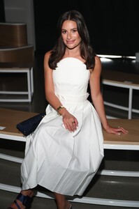      lea080921BZNimage108.jpg
