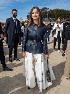        jen280921BZNimage11.jpg