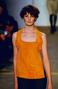 827223270_hugo-boss-fw-1999(9).thumb.jpg.5d5b6ced935031e54a6b471793fd7143.jpg