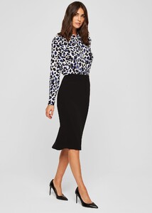 840032050-02-city-suit-skirt.jpg