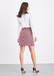 840068247-03-mindy-chevron-print-pleated-mini-skirt.jpg