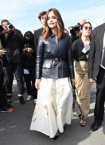        jen280921BZNimage21.jpg