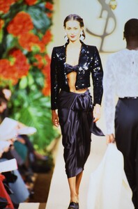 985005881_ysl-hc-ss-1998(9).thumb.jpg.a726a61db7c10bfd5b47943fa7a76d85.jpg