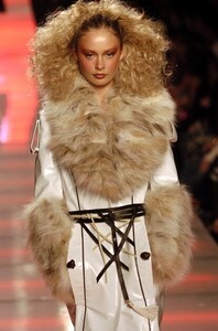 Baby-Phat-FW2005-08.jpg