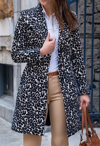 Blusa-Victoria-_-Pant.-Mariela-Camello-_-Saco-Esther-Animal-Prt-11-Edit-1.jpg