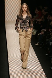 Daks-FW2005-01.jpg