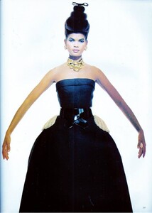 Demarchelier_UK_Vogue_March_1986_18.thumb.jpg.1d7b3150e6a54d2086b575741baea655.jpg