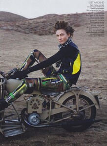 Elgort_US_Vogue_March_2010_06.thumb.jpg.b34a2679b8169f870ee6de66b62a90a5.jpg