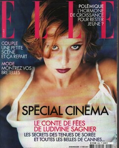 Elle-FR-May12-2003-01.jpg