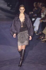 Gucci-FW2005-17.jpg