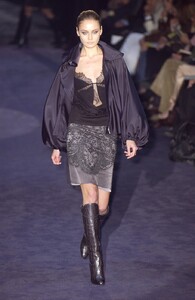 Gucci-FW2005-18.jpg