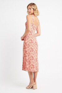 KD3565_Oriana_Midi_Dress_Coral_03.jpg