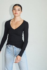 LNA-Ribed-V-Long-Sleeve-Top.jpg