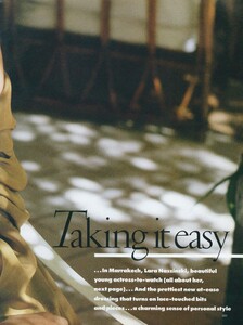LN_Piel_US_Vogue_December_1987_02.thumb.jpg.3aa6531066fe8ac03336bc1df40c30bb.jpg