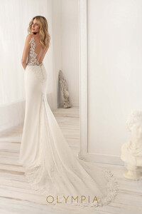 OlynpiaSposa19-abito-da-sposa-napoli-Maison-Magic.jpg