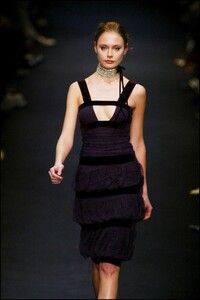 Paco-Rabanne-FW2005-17.jpg