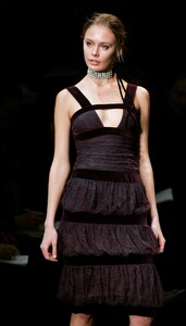 Paco-Rabanne-FW2005-18.jpg