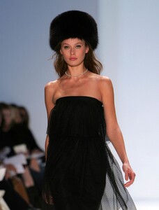 Peter-Som-FW2005-23.jpg