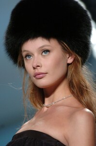 Peter-Som-FW2005-34.jpg