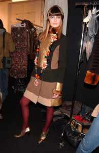 Pollini-FW2005-24.jpg