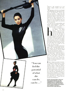 Portrait_Bailey_UK_Vogue_October_1986_03.thumb.jpg.69ff111d62e763e12638a2ce301cdf47.jpg