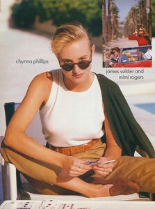 Rolston_US_Vogue_December_1987_01.thumb.jpg.fa10773f32bda8839451d0c244325542.jpg