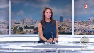 Sophie-Le-Saint--Telematin--28-09-17--03.thumb.jpg.5ae59c319bd9c67218192ecad5aa7d46.jpg