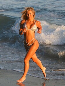 Stefanie-Gurzanski---Baby-G-in-a-bikini-in-Los-Angeles-60.jpg