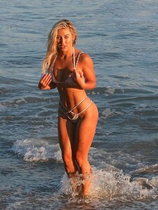 Stefanie-Gurzanski---Baby-G-in-a-bikini-in-Los-Angeles-71.jpg