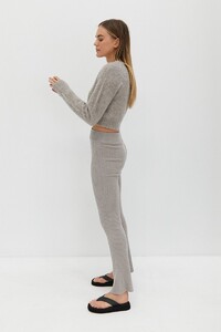 StyleAddict_FittedKnitpant_TaupeUntitledSession3579.jpg