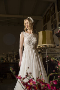 The-Coordinated-Bride-Michal-Medina-Alice-2018-BA1736-Tali-01.jpg