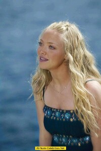 amanda_seyfried_17.jpg