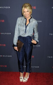 ari-graynor-at-vanity-fair-celebrate-to-tommy-from-zooey-collaboration_3.jpg