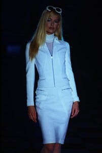 atelier-versace-fw-1995.jpg